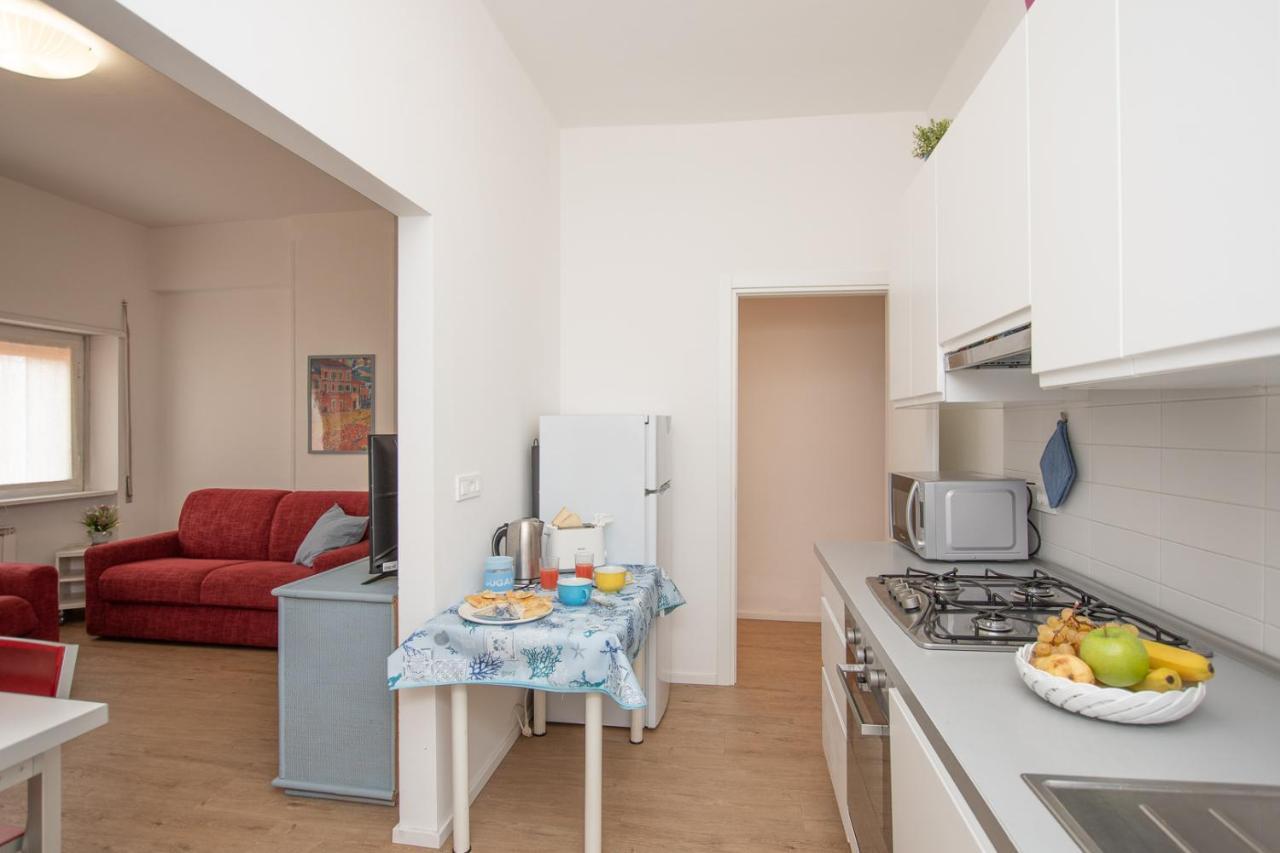 Appartamento Di 65 Mq. A 50 Metri Dal Mare Albissola Marina Exterior photo